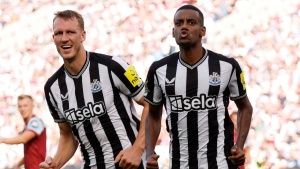 No animosity to Alexander Isak: Dan Burn reveals players' stance amid Liverpool move