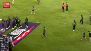 Asia Cup Fallout: Pakistan Captain Protests India's 'Handshake Snub' After Dubai Victory