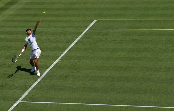 Alcaraz practices for Wimbledon 2025