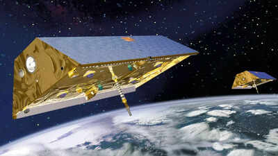 GRACE Satellites Detect Earth's Core Shifts, Linking Gravity Anomaly to Magnetic Field Perturbations